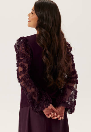 3D Floral Sleeve V-neck Top