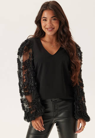 3D Floral Sleeve V-neck Top