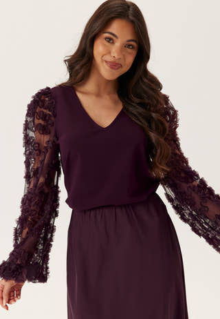 3D Floral Sleeve V-neck Top