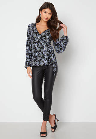 Amanda puff sleeve wrap top