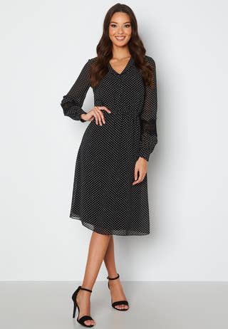 Ava lace dress