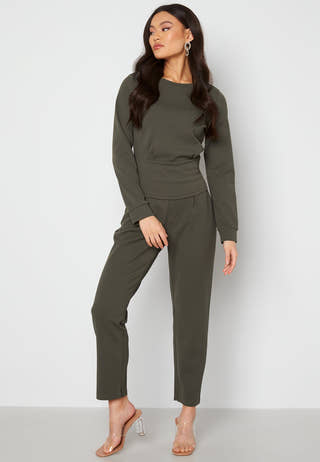 Avery cuff top