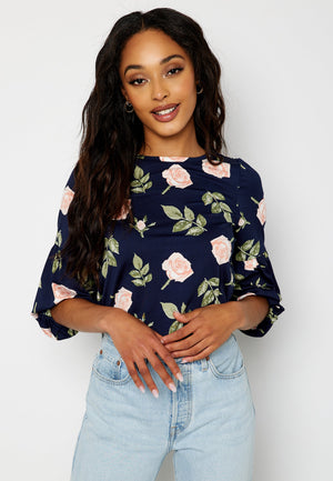Blenda puff sleeve top
