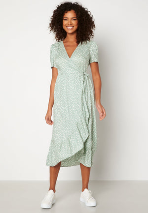 Evie puff sleeve wrap dress