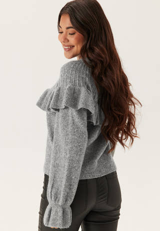 happy-holly-flounce-sweater_6