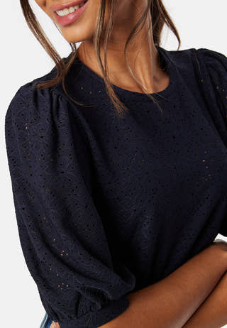 Broderie Anglaise Top