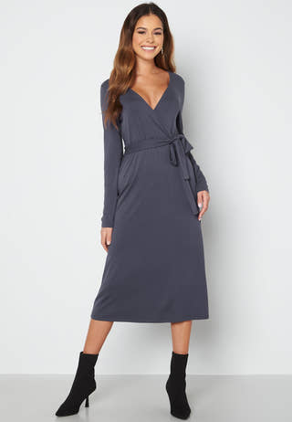 Katrine wrap dress
