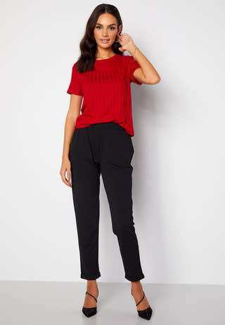 Mila cropped top