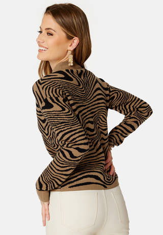 Parissa knitted sweater