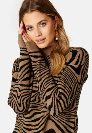 Parissa knitted sweater