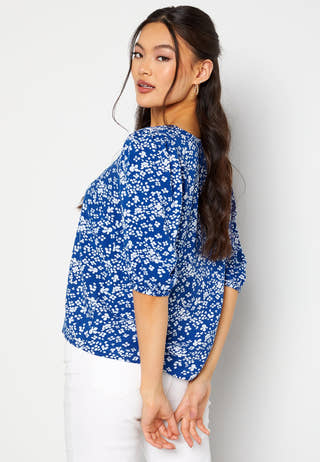 Pennee baloon sleeve blouse