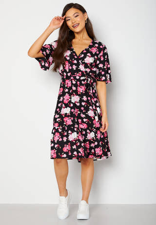 Reina wrap dress