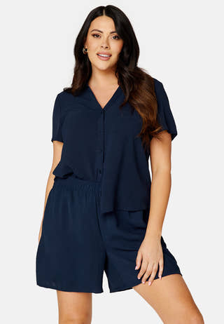 Sarah shorts set