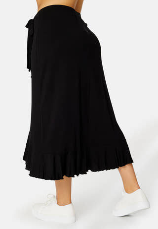 Frill Wrap Skirt