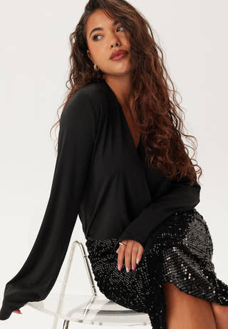 Sequin Trumpet Sleeve Midi Dress