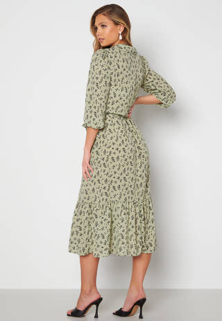 Serene puff sleeve dress