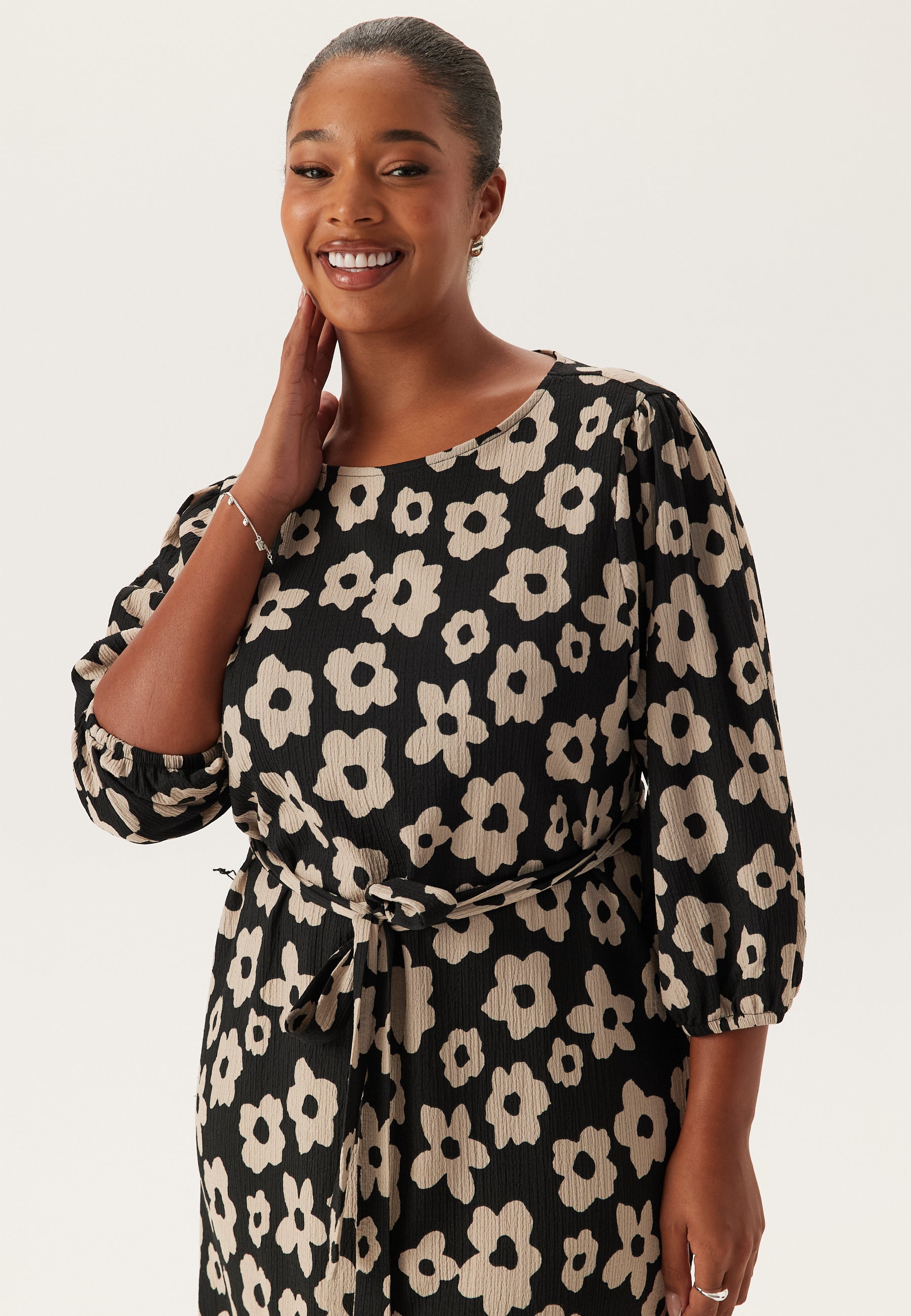 flounce midi dress Happy holly – Structure Flounce Midi Dress – + SIZES – Black / Multi / Patterned