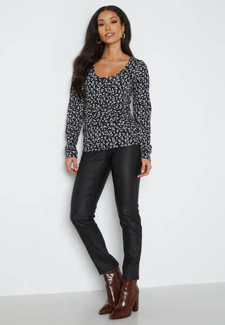 Ziva twisted top