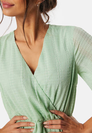 Butterfly Sleeve Flounce Dress