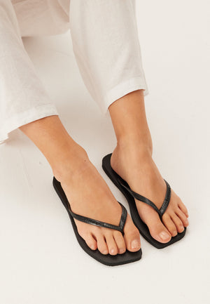 Hav. Slim Square Sandal