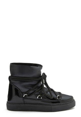 Gloss Sneaker