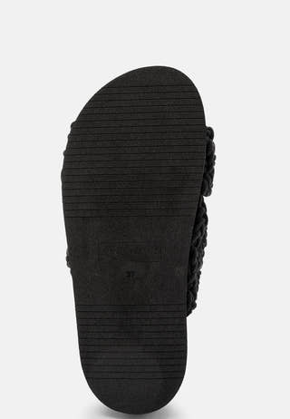 Woven Stones Platform