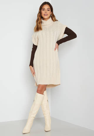 Fara Roll Neck Cable Vest