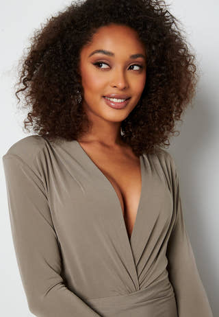 Long Sleeve Rouch Dress