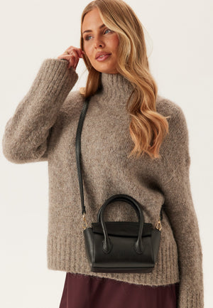 Bari Small Leather Bag