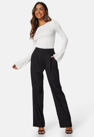 Madeleine Structure Top