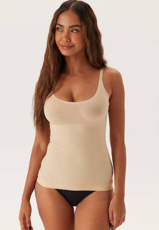 Magic Distinguished Cami