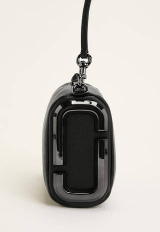 marc-jacobs-the-snapshot-shoulder-001-black-_102