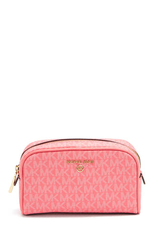 Jet Set Charm
