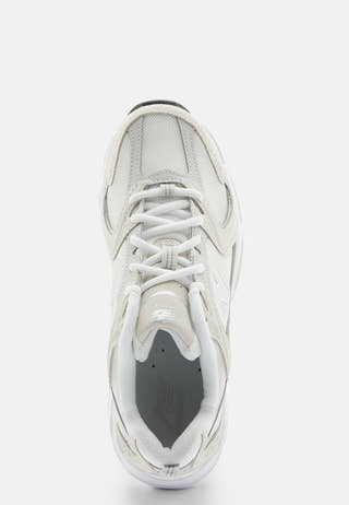 530 Sneaker