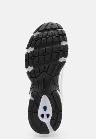 530 Sneaker