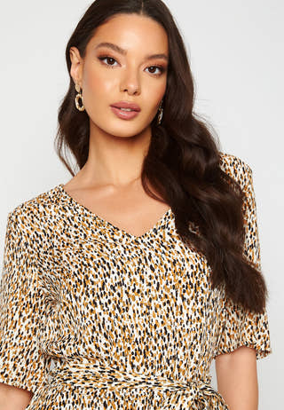 Amanda 2/4 Dress