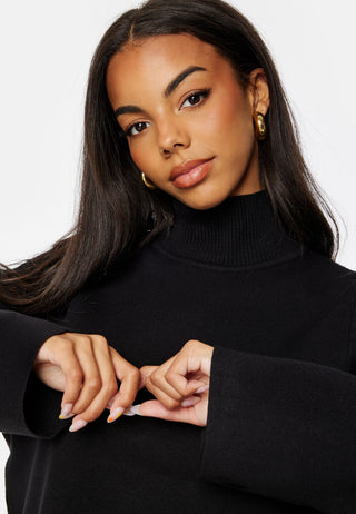 Reynard Square Sleeve Pullover