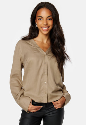 Tilda L/S V-Neck Shirt