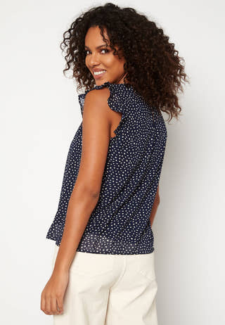 Ann Star S/L Frill Top