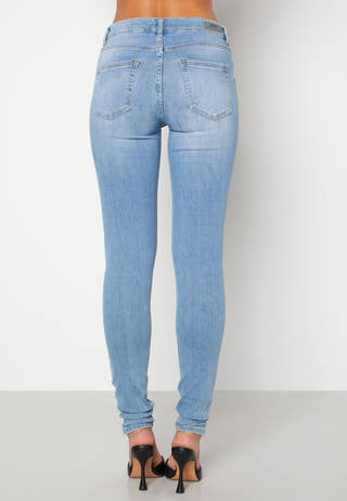Blush Life Mid Jeans