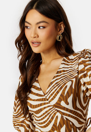 Chicago Life S/S Midi Dress