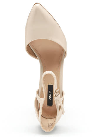 Chloe PU Cut Pump