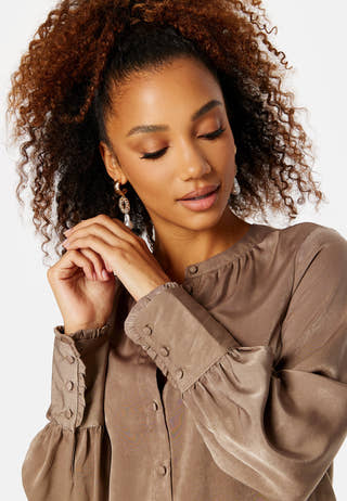 Friday L/S Button Down Top