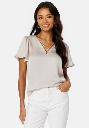 Jane SS V-Neck Top