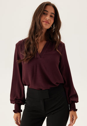 Onlmette V-Neck Smock Top