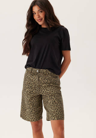 Onlnaomi String Aop Bermuda Sh