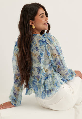 only-onlvictoria-ls-frill-top-wvn_1_0147a723-2f17-4d1c-9e24-997339474615