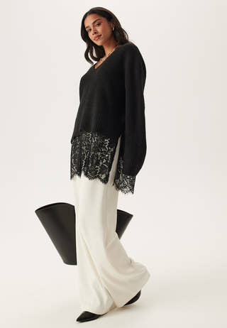 Onlvivia Ls Life V-neck Lace M