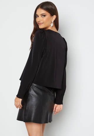 Saturday LS Neck Top