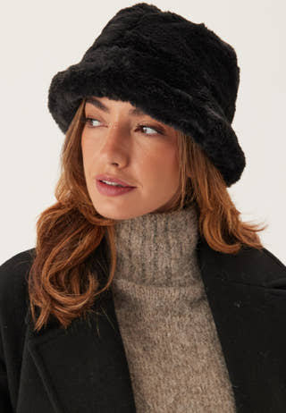 Vmcille Bucket Hat